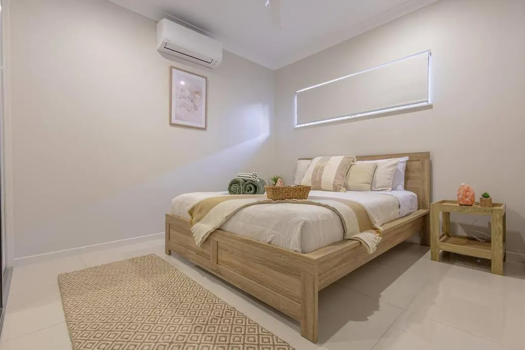 Holiday home Coconut Cove Trinity Villa Trinity Beach Australia